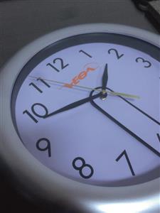 personalizare ceas de perete - VEGA INTERNATIONAL