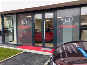 Personalizari vitrine/ geamuri - Reprezentanta Honda - Autosincron